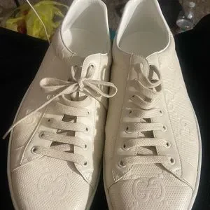 Gucci | Shoes | Gucci Ace Gg Embossed Sneaker Authentic Worn  display picture 3